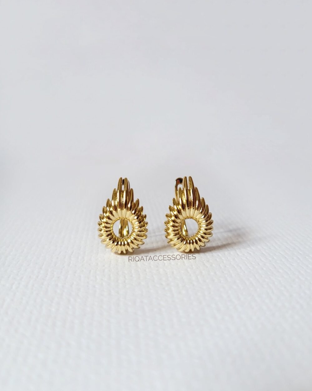 Inès Hoop Earrings